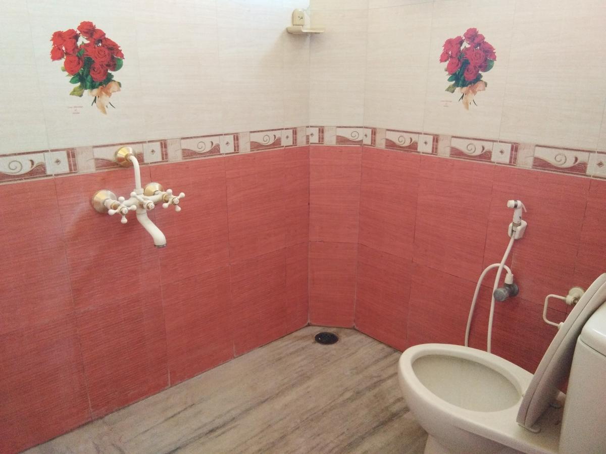 Hotel Sivamurugan Канякумари Екстериор снимка