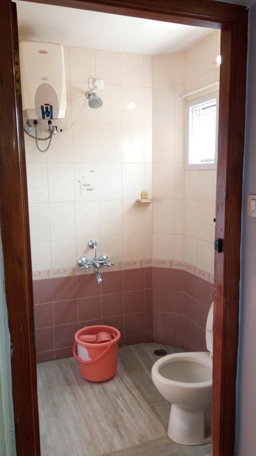 Hotel Sivamurugan Канякумари Екстериор снимка